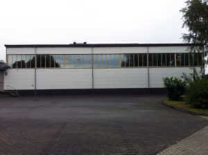 Blendschutz Halle - Außenansicht