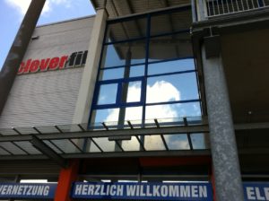 Hitzeschutz - Fitnessstudio Front